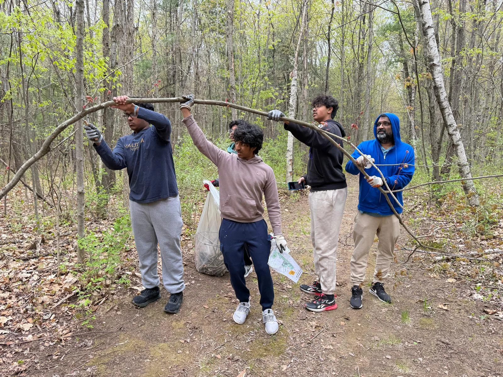MATA Community Services Expands Impact with Successful Adopt-A-Park Event in Albany, NY (10)