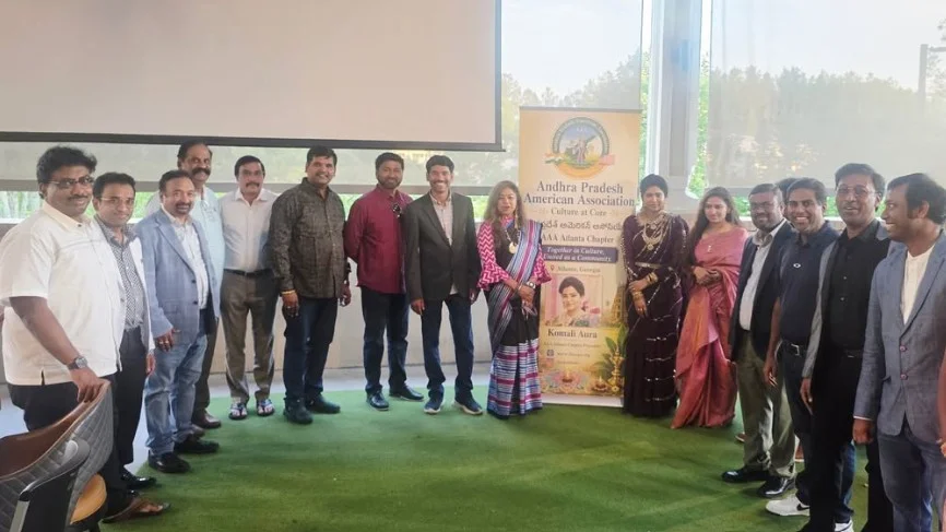 AAA అట్లాంటా చాప్టర్ మీట్ అండ్ గ్రీట్... అధ్యక్షురాలు, గ్లోబల్ యాంకర్ కోమలి ఔరా ఆధ్వర్యంలో సమావేశం  (11)