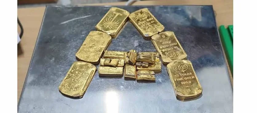 టైర్లలో గాలి బదులు బంగారం… ఢిల్లీ ఎయిర్పోర్టులో స్మగ్లర్ మాస్టర్ ప్లాన్ ఫెయిల్