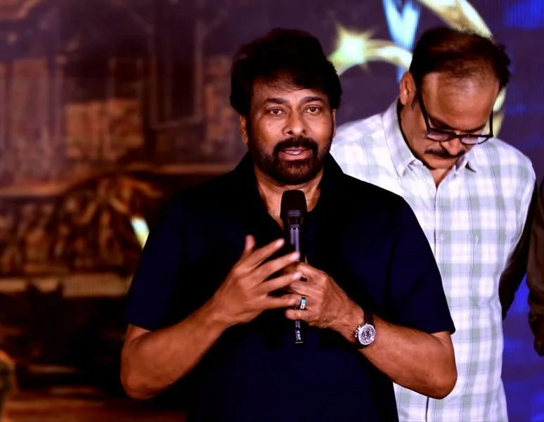 చిరు లీక్స్.. మెగా 158 టైటిల్ రివీల్..!