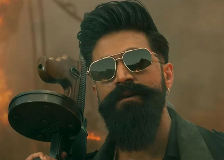 Yash’s ‘Toxic’ Advance Booking Soars Past ₹32 Crore as Mumbai Adds Early-Morning and Late-Night Shows