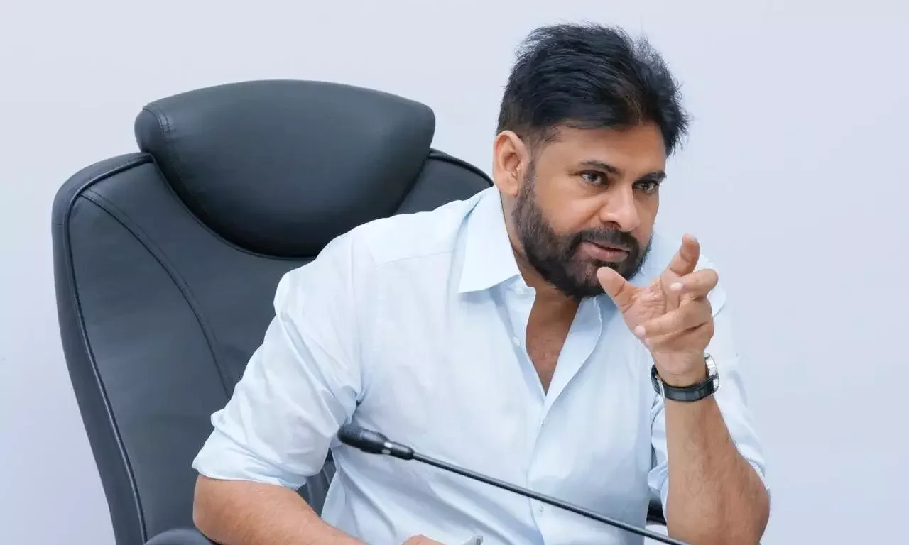 పవన్ కళ్యాణ్ బర్త్డే స్పెషల్: క్రేజ్కు కేరాఫ్.. స్టైల్కు బ్రాండ్.. ఫ్యాన్స్కు ఎమోషన్.. పవన్ కళ్యాణ్!