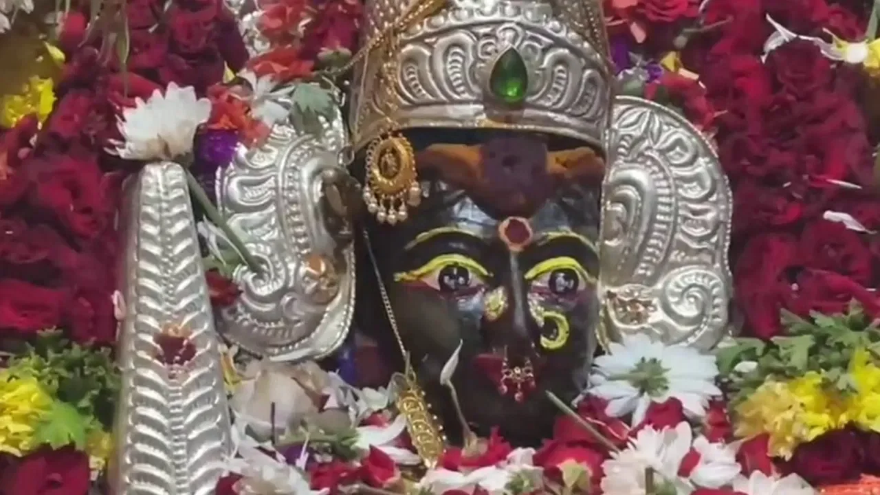 Strange Incident in Markapur District.. Two Extra Eyes Appear on Goddess Idol!