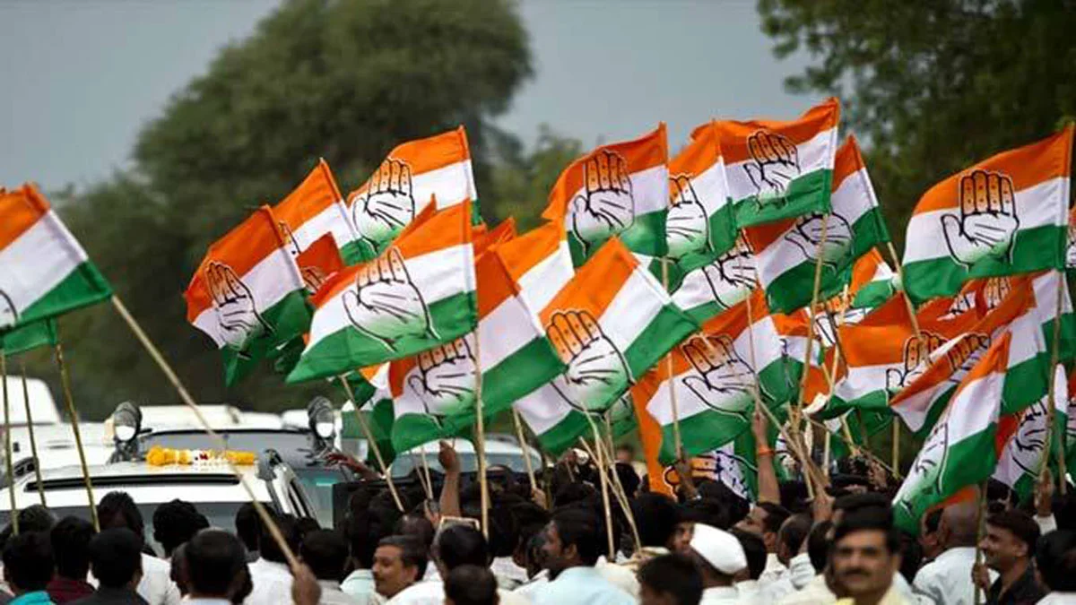 Speaker Remarks Trigger Political Clash as Telangana Congress Protests Against BRS MLC