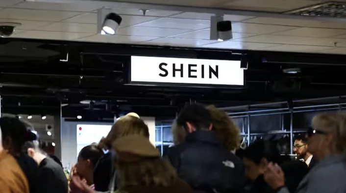 China Opposes France’s New Fast-Fashion Law Targeting Shein and Temu