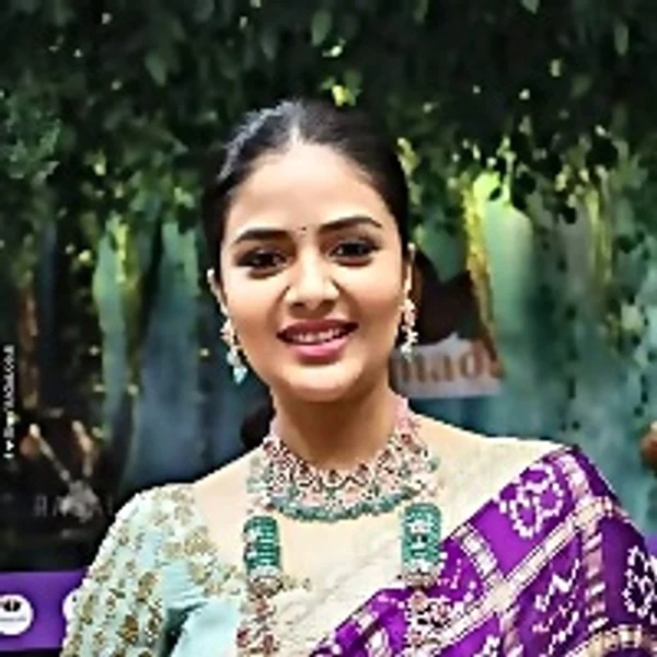 Sreemukhi