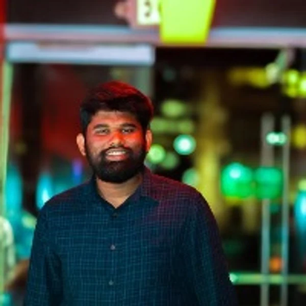 Eswar Kamineni