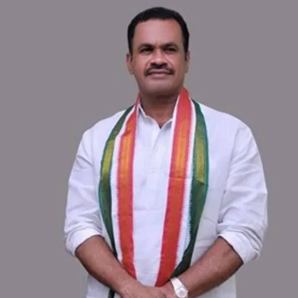 Komatireddy Venkat Reddy